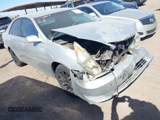 2005 Toyota Camry STD z VIN 4T1BE32K35U966624, wystawiony jako IAAI lot #42319866 z przebiegiem 198 038 mil mil oraz . Historia ofert i sprzedaży dostępna na DreamBid. Obrazek 1.