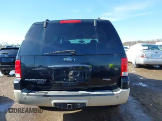2005 Ford Expedition Eddie Bauer with VIN 1FMFU18575LA43580, listed as a IAAI auction lot 41838176 with 222,967 mi miles. Bid and sale history available at carsss.com. Image 16.