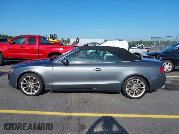 2013 Audi A5 Premium Plus z VIN WAULFAFH5DN009944, wystawiony jako IAAI lot #42508314 z przebiegiem 233 593 mil mil oraz . Historia ofert i sprzedaży dostępna na DreamBid. Obrazek 14.