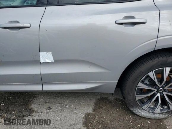 2024 Volvo XC60 Core Dark Theme with VIN YV4L12RK8R1731256, listed as a Copart auction lot 75099204 with Not Provided miles and Non Repairable. Bid and sale history available at DreamBid. Image 13.