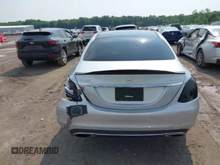 2020 Mercedes-Benz C 300 z VIN W1KWF8EB6LR599901, wystawiony jako IAAI lot #42616247 z przebiegiem 74 966 mil mil oraz . Historia ofert i sprzedaży dostępna na DreamBid. Obrazek 16.