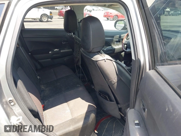 2019 Mitsubishi Outlander ES with VIN JA4AP3AU3KU020462, listed as a IAAI auction lot 42605647 with 116,423 mi miles and . Bid and sale history available at DreamBid. Image 8.