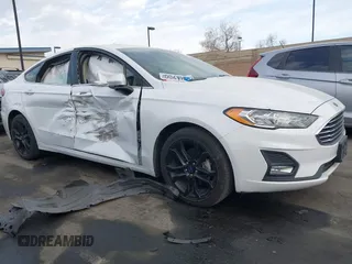 2019 Ford Fusion SE with VIN 3FA6P0HD7KR200699, listed as a IAAI auction lot 41686546 with 89,715 mi miles. Bid and sale history available at carsss.com. Image 6.