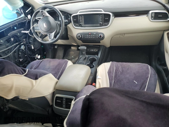 2020 Kia Sorento LX with VIN 5XYPG4A36LG699479, listed as a Copart auction lot 50773325 with 53,025 mi miles and Salvage Title. Bid and sale history available at DreamBid. Image 8.