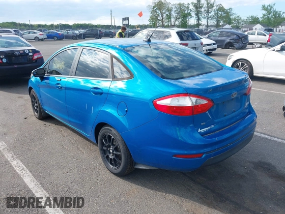 2015 Ford Fiesta SE z VIN 3FADP4BJ6FM125929, wystawiony jako IAAI lot #42181609 z przebiegiem 136 388 mil mil oraz . Historia ofert i sprzedaży dostępna na DreamBid. Obrazek 3.