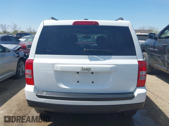 2016 Jeep Patriot Sport SE with VIN 1C4NJPBA2GD502240, listed as a IAAI auction lot 42093174 with 103,725 mi miles and . Bid and sale history available at carsss.com. Image 17.