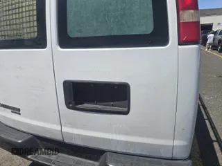 2013 Chevrolet Express Cargo with VIN 1GCWGFBA9D1161400, listed as a IAAI auction lot 42631329 with 204,397 mi miles and . Bid and sale history available at DreamBid. Image 1.