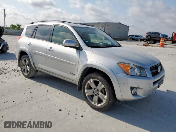 2011 Toyota RAV4 Sport z VIN JTMWF4DV4B5041775, wystawiony jako Copart lot #61691885 z przebiegiem 217 033 mil mil oraz Czysty tytuł • Clean title. Historia ofert i sprzedaży dostępna na DreamBid. Obrazek 4.
