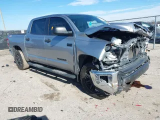 2021 Toyota Tundra 2WD SR5 with VIN 5TFEY5F17MX283926, listed as a IAAI auction lot 41458380 with 78,742 mi miles. Bid and sale history available at carsss.com. Image 1.