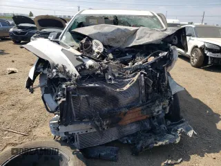 2019 Chevrolet Traverse Premier with VIN 1GNEVKKW2KJ259002, listed as a Copart auction lot 67398444 with 75,917 mi miles and Salvage Title. Bid and sale history available at carsss.com. Image 5.