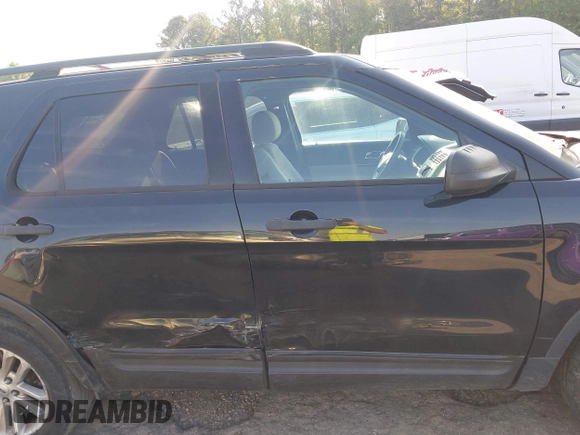 2015 Ford Explorer z VIN 1FM5K8B83FGB16726, wystawiony jako IAAI lot #42148387 z przebiegiem 155 696 mil mil oraz . Historia ofert i sprzedaży dostępna na DreamBid. Obrazek 13.