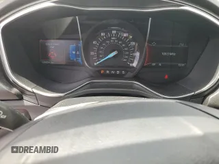 2017 Ford Fusion Titanium z VIN 3FA6P0K92HR192881, wystawiony jako Copart lot #61190515 z przebiegiem 109 834 mil mil oraz Szkoda całkowita • Salvage title. Historia ofert i sprzedaży dostępna na DreamBid. Obrazek 9.