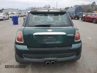 2007 MINI Hardtop S with VIN WMWMF73547TL91451, listed as a Copart auction lot 48507445 with 124,330 mi miles and Clean Title. Bid and sale history available at DreamBid. Image 6.