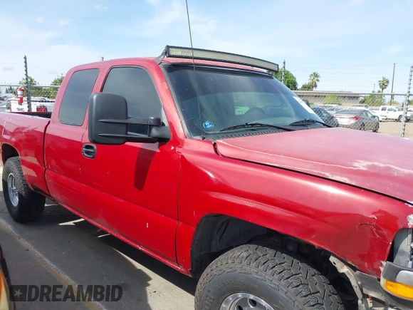 2002 Chevrolet Silverado 1500 LT with VIN 2GCEK19T321107487, listed as a IAAI auction lot 41977474 with 218,793 mi miles. Bid and sale history available at carsss.com. Image 13.