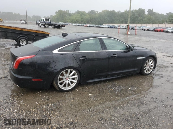 2016 Jaguar XJ R-Sport with VIN SAJWJ1CD7G8V95129, listed as a Copart auction lot 73569464 with 143,740 mi miles and Clean title. Bid and sale history available at DreamBid. Image 3.