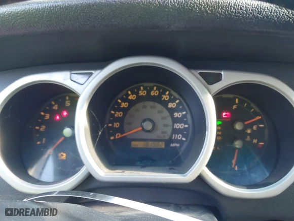 2005 Toyota 4Runner SR5 with VIN JTEBU14R358031145, listed as a IAAI auction lot 41827063 with 181,982 mi miles. Bid and sale history available at carsss.com. Image 7.