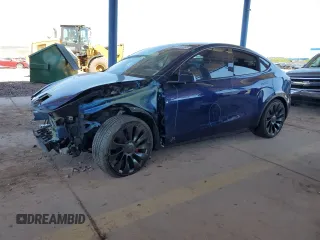 2022 Tesla Model Y Performance with VIN 7SAYGDEF8NF531848, listed as a Copart auction lot 62341055 with 17,799 mi miles and Salvage title. Bid and sale history available at DreamBid. Image 1.