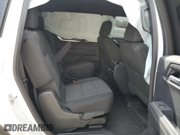 2025 GMC Acadia FWD Elevation z VIN 1GKENKRS2SJ117104, wystawiony jako Copart lot #56534325 z przebiegiem 6 025 mil mil oraz Szkoda całkowita • Salvage title. Historia ofert i sprzedaży dostępna na DreamBid. Obrazek 11.