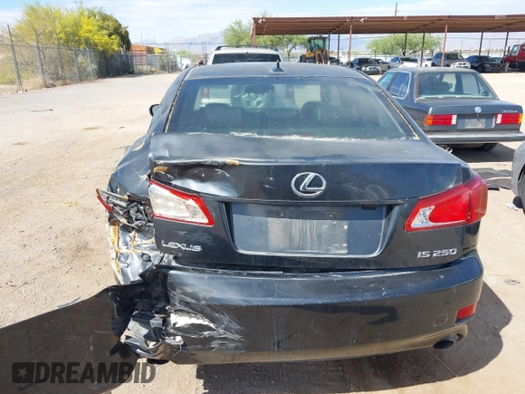 2009 Lexus IS with VIN JTHBK262995088777, listed as a IAAI auction lot 41908060 with 174,386 mi miles. Bid and sale history available at carsss.com. Image 16.