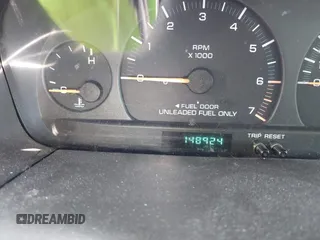 2000 Dodge Caravan SE z VIN 2B4GP45G7YR614145, wystawiony jako IAAI lot #42098834 z przebiegiem 148 924 mil mil oraz . Historia ofert i sprzedaży dostępna na DreamBid. Obrazek 7.