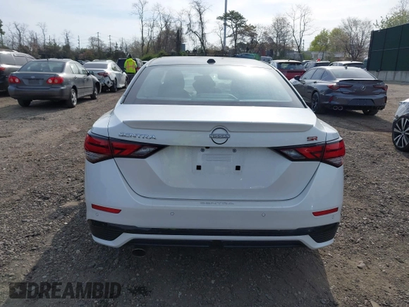 2024 Nissan Sentra SR z VIN 3N1AB8DV9RY354172, wystawiony jako IAAI lot #42106887 z przebiegiem 2 786 mil mil oraz . Historia ofert i sprzedaży dostępna na DreamBid. Obrazek 16.