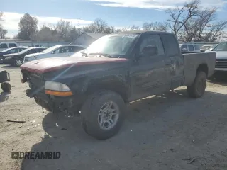 2002 Dodge Dakota Sport z VIN 1B7GG32N52S509111, wystawiony jako Copart lot #83891414 z przebiegiem 253 430 mil mil oraz Szkoda całkowita • Salvage title. Historia ofert i sprzedaży dostępna na DreamBid. Obrazek 1.