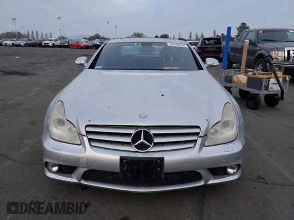 2006 Mercedes-Benz CLS-Class AMG with VIN WDDDJ76X86A020551, listed as a Copart auction lot 84948644 with 85,753 mi miles and Clean Title. Bid and sale history available at carsss.com. Image 5.