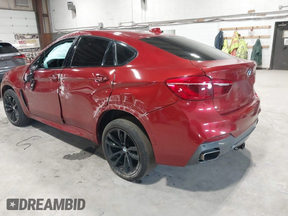 2018 BMW X6 xDrive35i z VIN 5UXKU2C59J0Z62359, wystawiony jako IAAI lot #41866547 z przebiegiem 57 544 mil mil oraz . Historia ofert i sprzedaży dostępna na DreamBid. Obrazek 3.