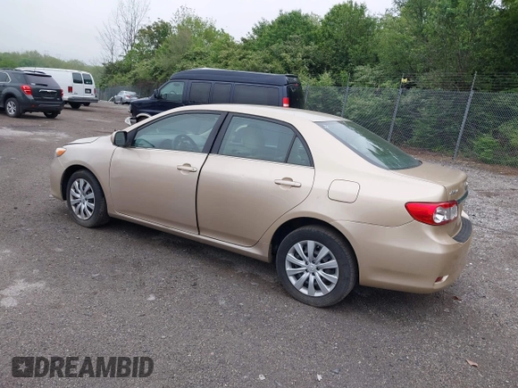 2013 Toyota Corolla L with VIN 2T1BU4EE8DC018511, listed as a IAAI auction lot 42174227 with 158,939 mi miles. Bid and sale history available at carsss.com. Image 3.