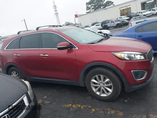 2017 Kia Sorento LX with VIN 5XYPG4A35HG215342, listed as a IAAI auction lot 40875287 with 118,146 mi miles. Bid and sale history available at carsss.com. Image 13.