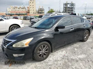 2015 Nissan Altima 2.5 with VIN 1N4AL3AP2FN353530, listed as a Copart auction lot 56054095 with 298,242 mi miles and Salvage title. Bid and sale history available at DreamBid. Image 1.