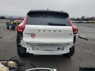 2019 Volvo XC40 R-Design z VIN YV4AC2HMXK2068129, wystawiony jako Copart lot #43337635 z przebiegiem 88 227 mil mil oraz Szkoda całkowita • Salvage title. Historia ofert i sprzedaży dostępna na DreamBid. Obrazek 6.