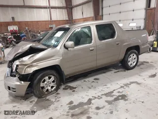 2011 Honda Ridgeline RTS with VIN 5FPYK1F4XBB008020, listed as a IAAI auction lot 41817310 with 227,803 mi miles. Bid and sale history available at carsss.com. Image 17.