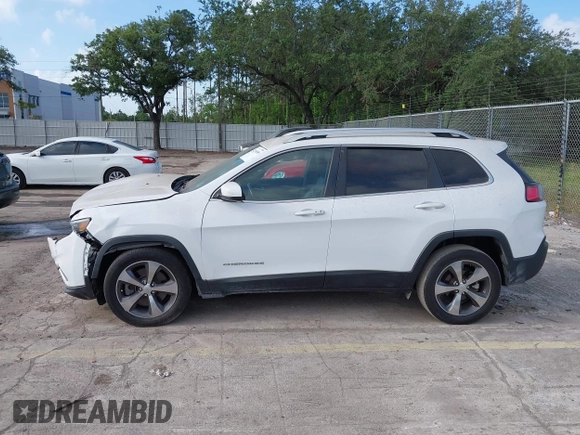 2019 Jeep Cherokee Limited z VIN 1C4PJLDB9KD381271, wystawiony jako IAAI lot #42156955 z przebiegiem 88 194 mil mil oraz . Historia ofert i sprzedaży dostępna na DreamBid. Obrazek 13.