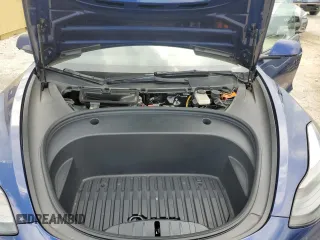2022 Tesla Model 3 z VIN 5YJ3E1EA9NF368921, wystawiony jako Copart lot #60301705 z przebiegiem 91 048 mil mil oraz Czysty tytuł • Clean title. Historia ofert i sprzedaży dostępna na DreamBid. Obrazek 11.