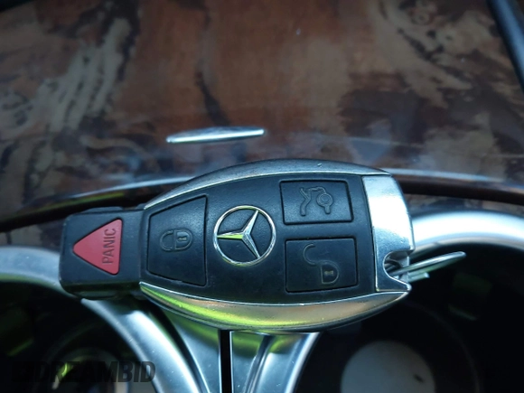 2011 Mercedes-Benz R 350 with VIN 4JGCB6FE3BA114001, listed as a IAAI auction lot 41309561 with 126,819 mi miles and . Bid and sale history available at DreamBid. Image 11.