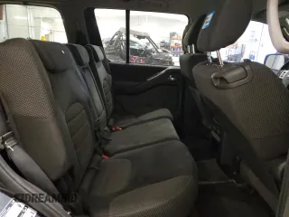 2011 Nissan Pathfinder Silver z VIN 5N1AR1NB2BC600610, wystawiony jako Copart lot #54733595 z przebiegiem 281 578 mil mil oraz Nie do naprawy • Non repairable. Historia ofert i sprzedaży dostępna na DreamBid. Obrazek 11.