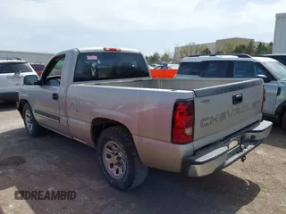 2005 Chevrolet Silverado 1500 Work Truck with VIN 1GCEC14X45Z106318, listed as a IAAI auction lot 41819033 with 153,997 mi miles. Bid and sale history available at carsss.com. Image 15.