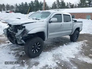 2006 Toyota Tacoma z VIN 5TELU42N86Z193458, wystawiony jako IAAI lot #41539650 z przebiegiem 207 151 mil mil oraz . Historia ofert i sprzedaży dostępna na DreamBid. Obrazek 2.