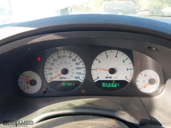 2006 Dodge Caravan SXT with VIN 1D4GP45R86B577853, listed as a IAAI auction lot 41695240 with 167,391 mi miles. Bid and sale history available at carsss.com. Image 7.