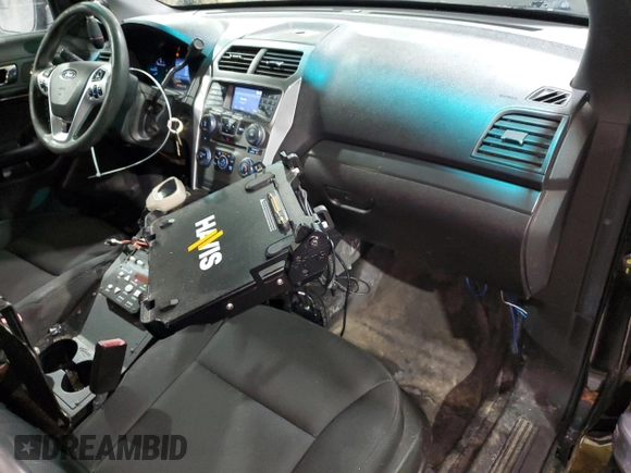 2015 Ford Utility Police Interceptor with VIN 1FM5K8AR4FGC26968, listed as a Copart auction lot 89174695 with 237,942 mi miles and Clean Title. Bid and sale history available at carsss.com. Image 8.