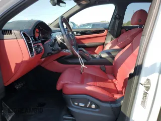 2019 Porsche Cayenne E-Hybrid with VIN WP1AE2AYXKDA52123, listed as a Copart auction lot 72756264 with 19,804 mi miles and Salvage title. Bid and sale history available at DreamBid. Image 7.