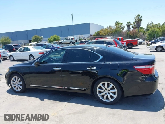 2008 Lexus LS 460 с VIN JTHBL46F785055299, выставлен на аукционе IAAI как лот 42678981 с пробегом 273 830 миль миль и . История ставок и продаж доступна на DreamBid. Изображение 14.