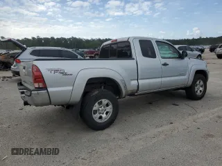 2008 Toyota Tacoma PreRunner z VIN 5TETU62N58Z471571, wystawiony jako Copart lot #52984415 z przebiegiem 122 401 mil mil oraz Szkoda całkowita • Salvage title. Historia ofert i sprzedaży dostępna na DreamBid. Obrazek 3.