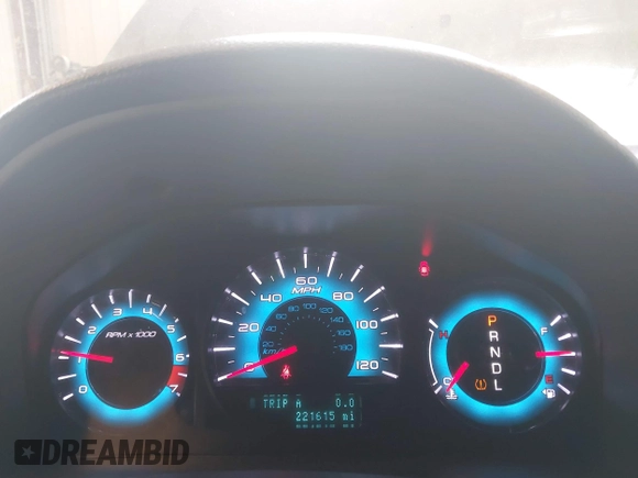 2010 Ford Fusion SE with VIN 3FAHP0HA8AR356540, listed as a IAAI auction lot 42758970 with 221,615 mi miles and . Bid and sale history available at DreamBid. Image 7.