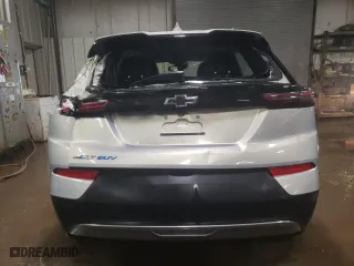 2022 Chevrolet Bolt EUV LT with VIN 1G1FY6S01N4112060, listed as a Copart auction lot 46893925 with 58,812 mi miles and Salvage Title. Bid and sale history available at carsss.com. Image 6.