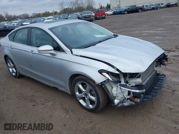 2016 Ford Fusion SE with VIN 3FA6P0HD2GR278556, listed as a IAAI auction lot 40749996 with 121,168 mi miles. Bid and sale history available at carsss.com. Image 1.