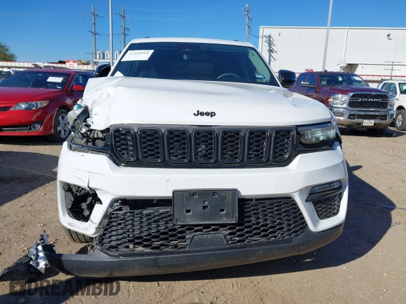 2023 Jeep Grand Cherokee Limited with VIN 1C4RJGBG2PC521012, listed as a IAAI auction lot 41145914 with 51,686 mi miles and . Bid and sale history available at DreamBid. Image 13.