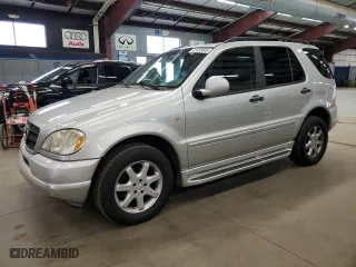 1999 Mercedes-Benz M-Class with VIN 4JGAB72EXXA086000, listed as a Copart auction lot 41435945 with 198,368 mi miles and Clean Title. Bid and sale history available at carsss.com. Image 1.