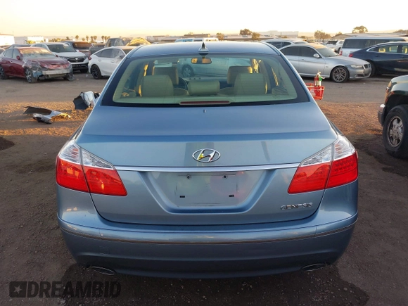 2009 Hyundai Genesis with VIN KMHGC46E19U043618, listed as a IAAI auction lot 41675082 with 108,568 mi miles and . Bid and sale history available at DreamBid. Image 16.